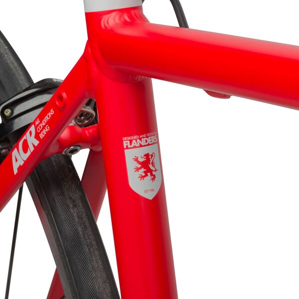 File:Btwin-triban-540-road-bike-105-triban-540-road-bike-105-2017 16-large.jpg
