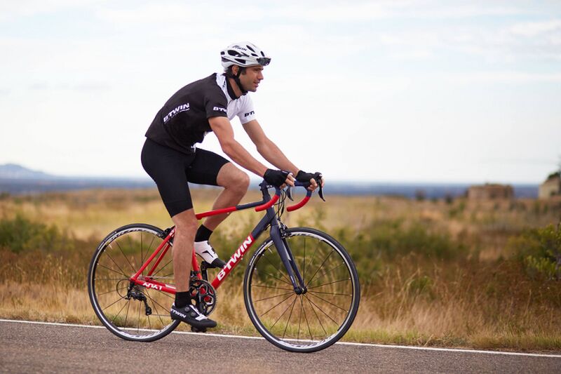 File:Btwin-triban-540-road-bike-105-triban-540-road-bike-105-2017 17-large.jpg
